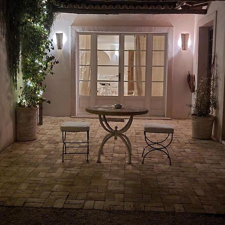 Suite Indipendente In Villa ฟอร์เมลโล ภายนอก รูปภาพ