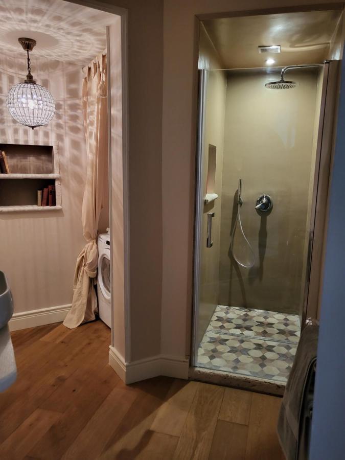 Suite Indipendente In Villa ฟอร์เมลโล ภายนอก รูปภาพ