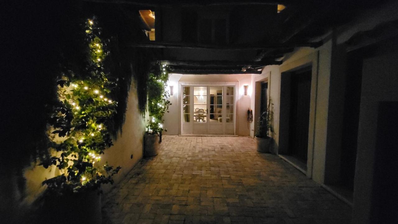 Suite Indipendente In Villa ฟอร์เมลโล ภายนอก รูปภาพ