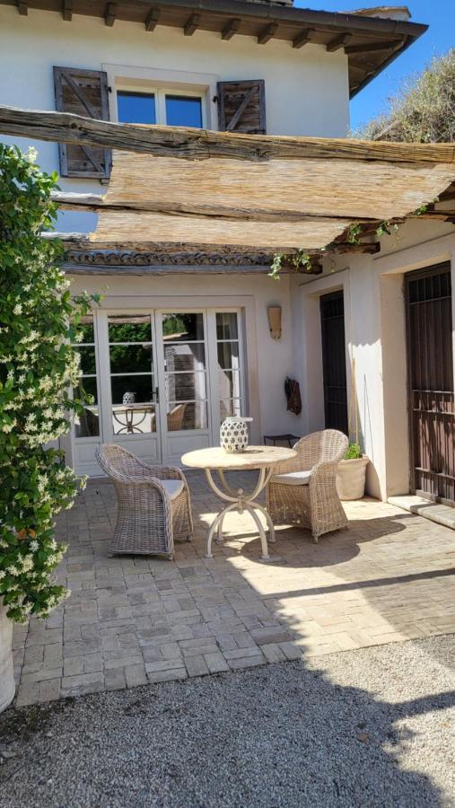 Suite Indipendente In Villa ฟอร์เมลโล ภายนอก รูปภาพ